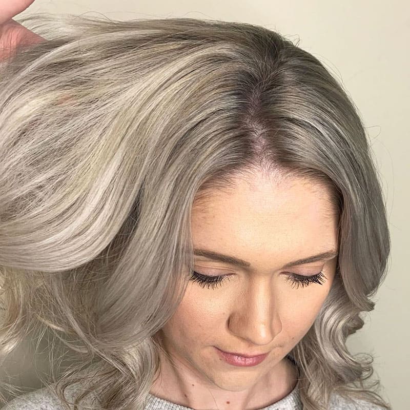 Растяжка цвета на волосах: плюсы и минусы, техника, фото