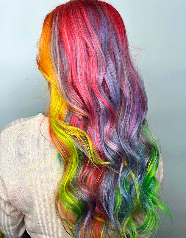 Яркие цвета волос- разноцветные волосы